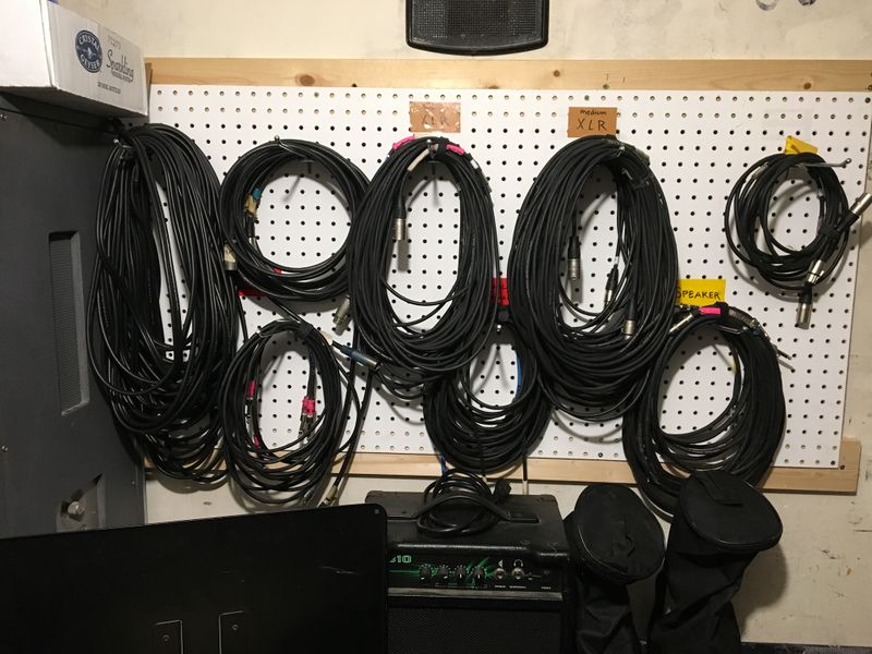 File:Toa-cables.jpg